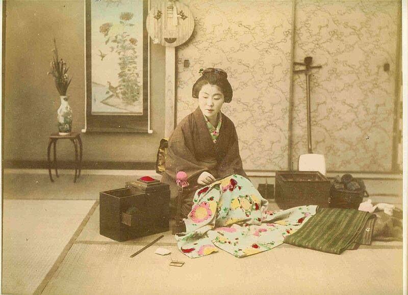 קובץ:Women sewing 1880.jpg