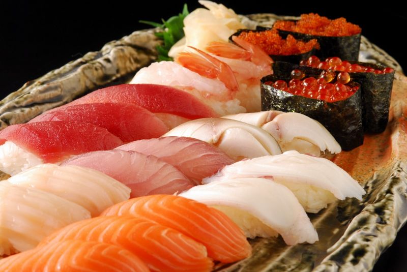 קובץ:Sushi omakase.jpeg