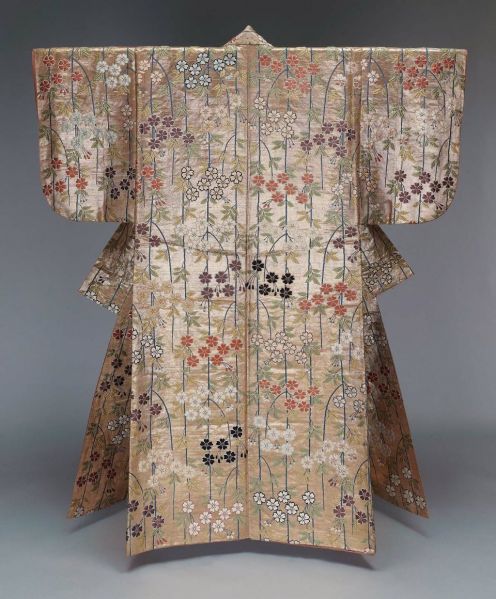 קובץ:Noh kimono.jpg